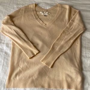 Cashmere v-neck sweater